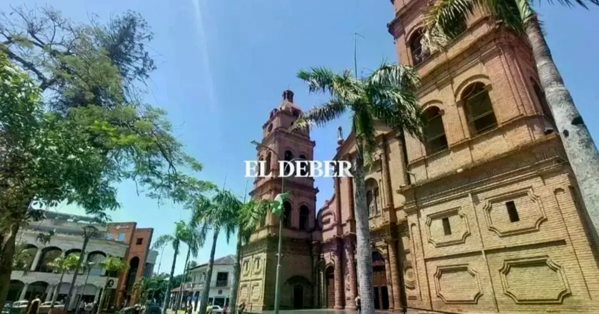 Catedral basílica menor de San Lorenzo Mártir, uno de los atractivos de la capital cruceña