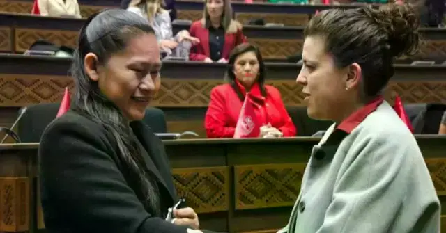 Cámara de Diputados hace historia con posesión de legisladora con discapacidad visual.