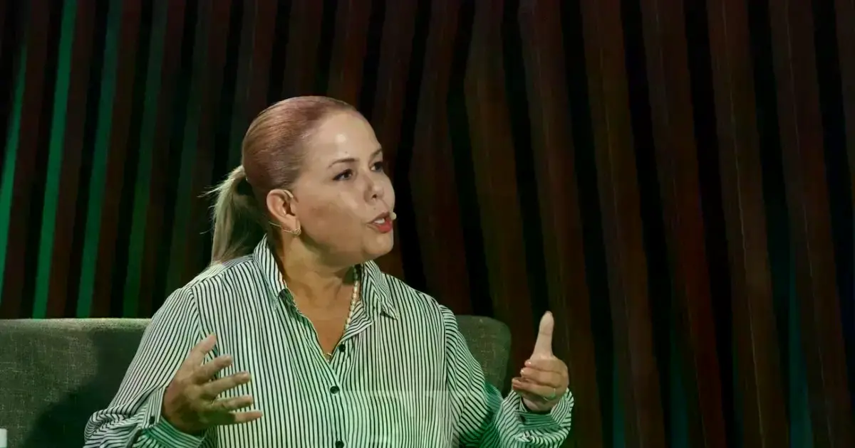 Angélica Sosa, candidata a la Alcaldía, visitó las oficinas de EL DEBER