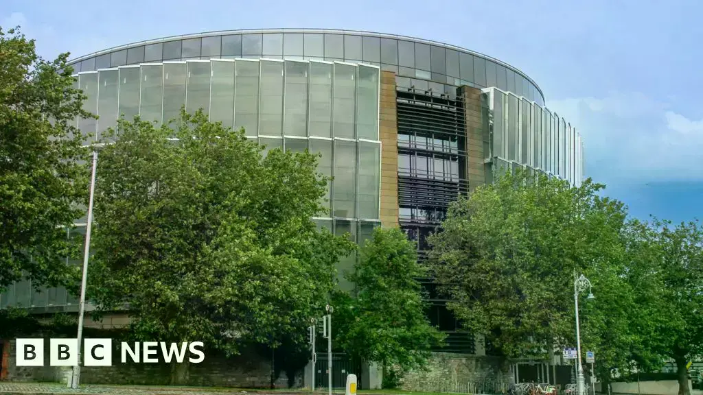 Darragh O'Brien, de 22 años, compareció ante el Tribunal de Distrito de Dublín el viernes.