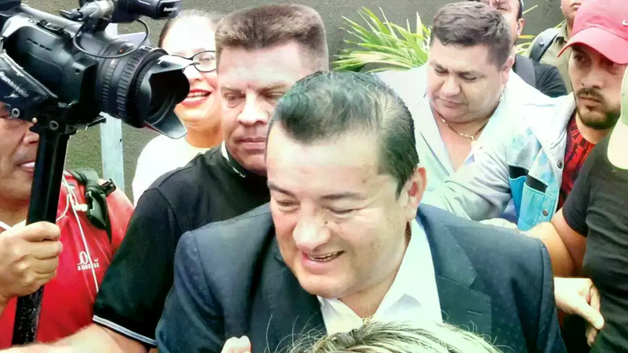 El alcalde de Santa Cruz, Jhonny Fernández.