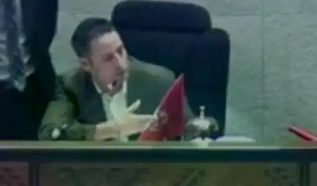 Edmand Lara durante la sesión en la Asamblea.