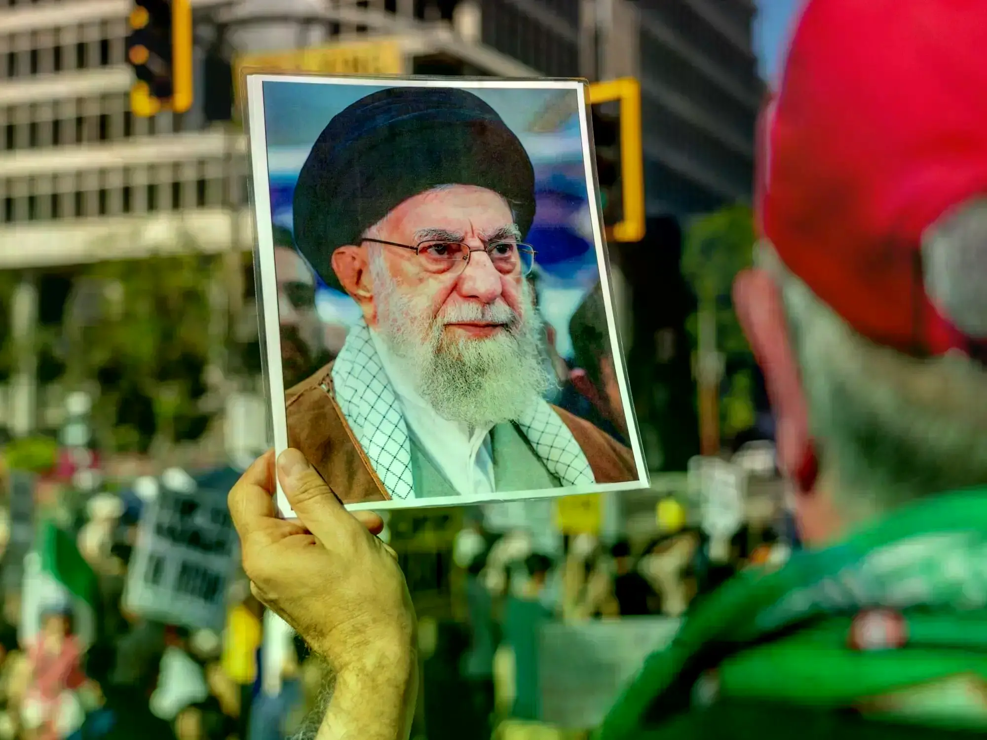 Ali Khamenei murió durante los ataques de este sábado en Irán.