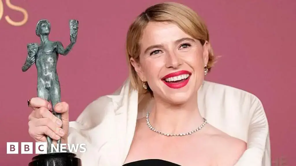 Jessie Buckley en los Actor Awards 2026 en Los Ángeles.