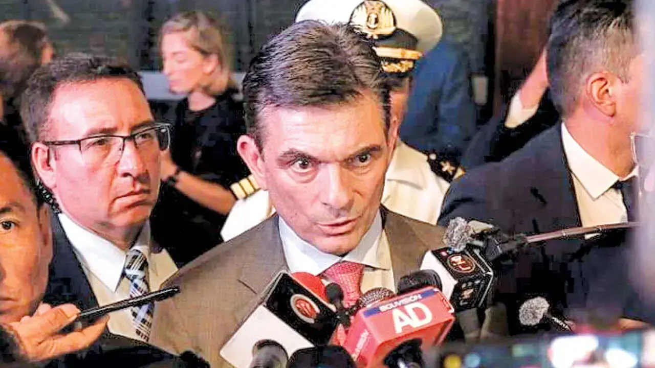 Presidente Paz identifica a responsables de la crisis de combustible en Bolivia