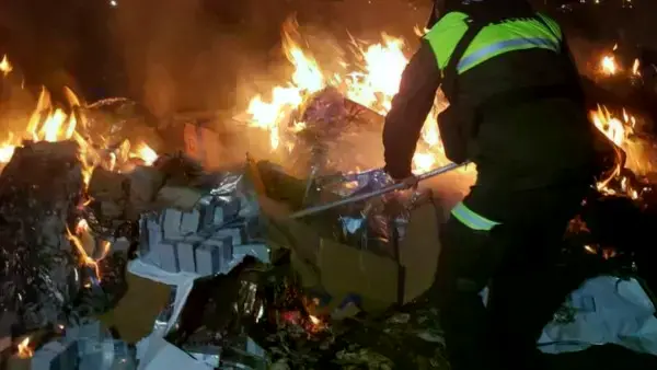 Los billetes fueron incinerados tras el accidente.