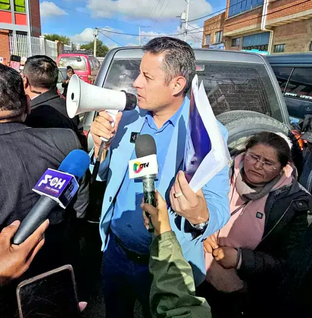 El vicepresidente Edmand Lara, el lunes, en la ciudad de El Alto.