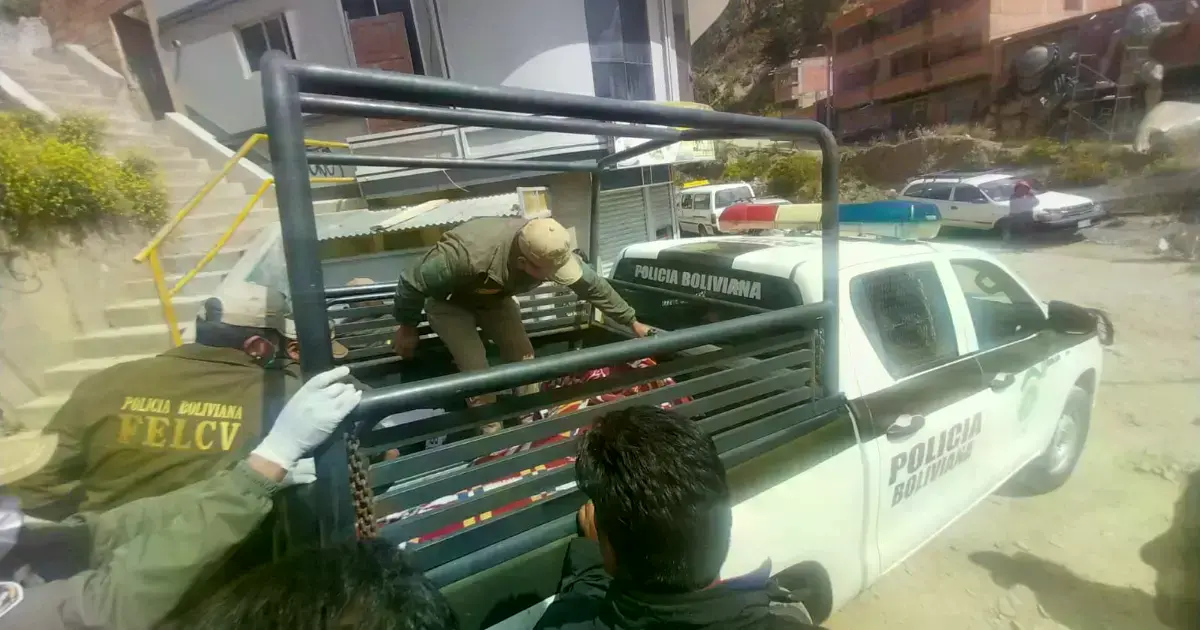 El cuerpo de la víctima fue llevado a la morgue judicial en La Paz.