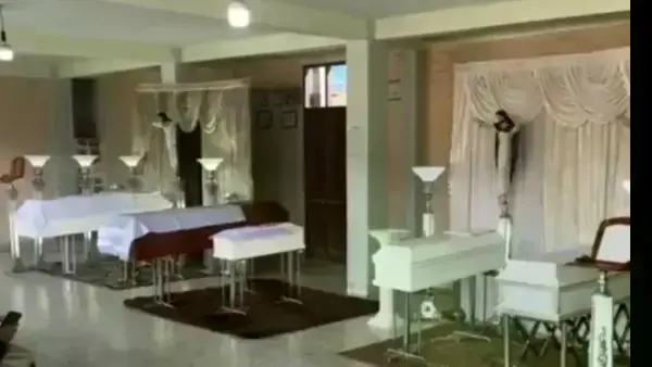 Velatorio de los seis cuerpos en Cochabamba.