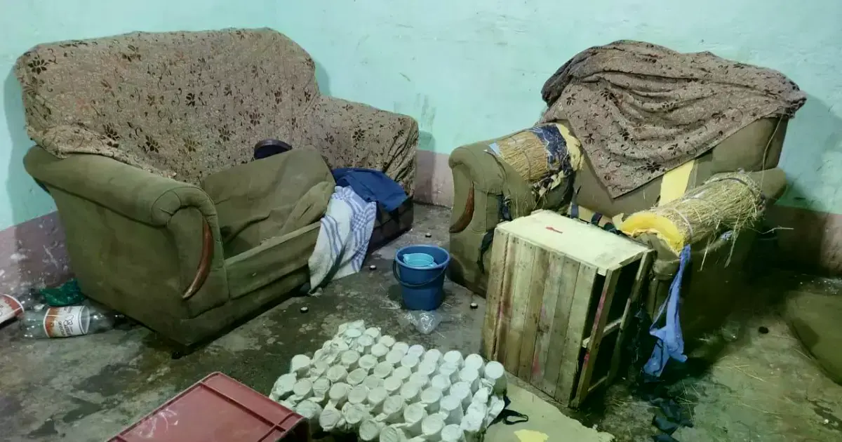 El bar clandestino fue intervenido por la Policía.