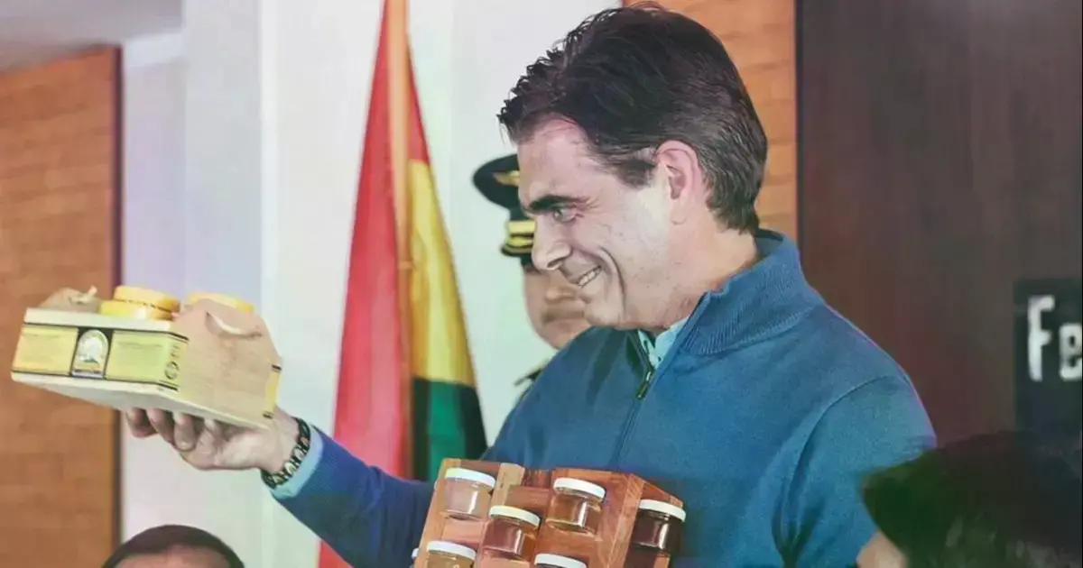 El presidente en una reunión interinstitucional con emprendedores en Sucre.