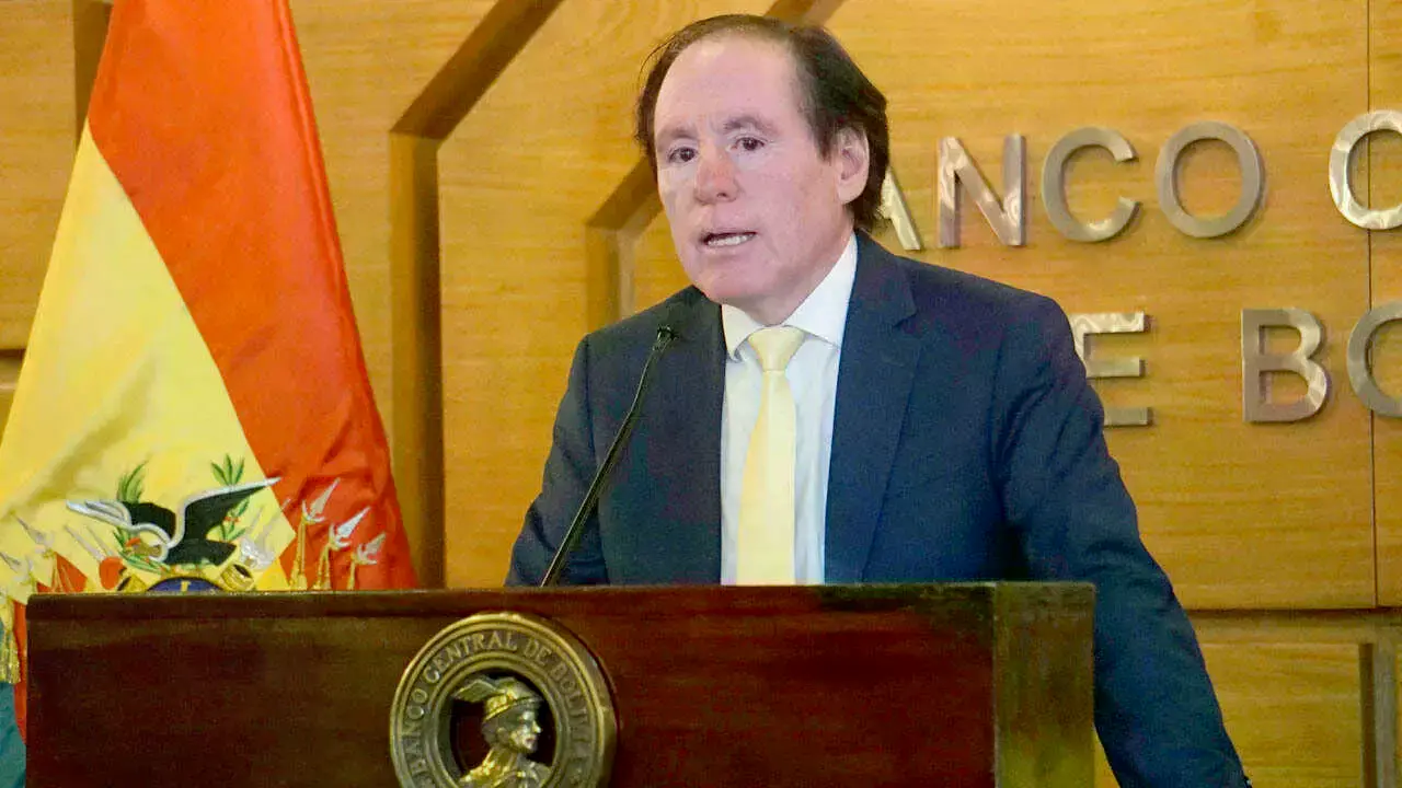 Banco Central de Bolivia descarta cambiar billetes sustraídos en accidente aéreo