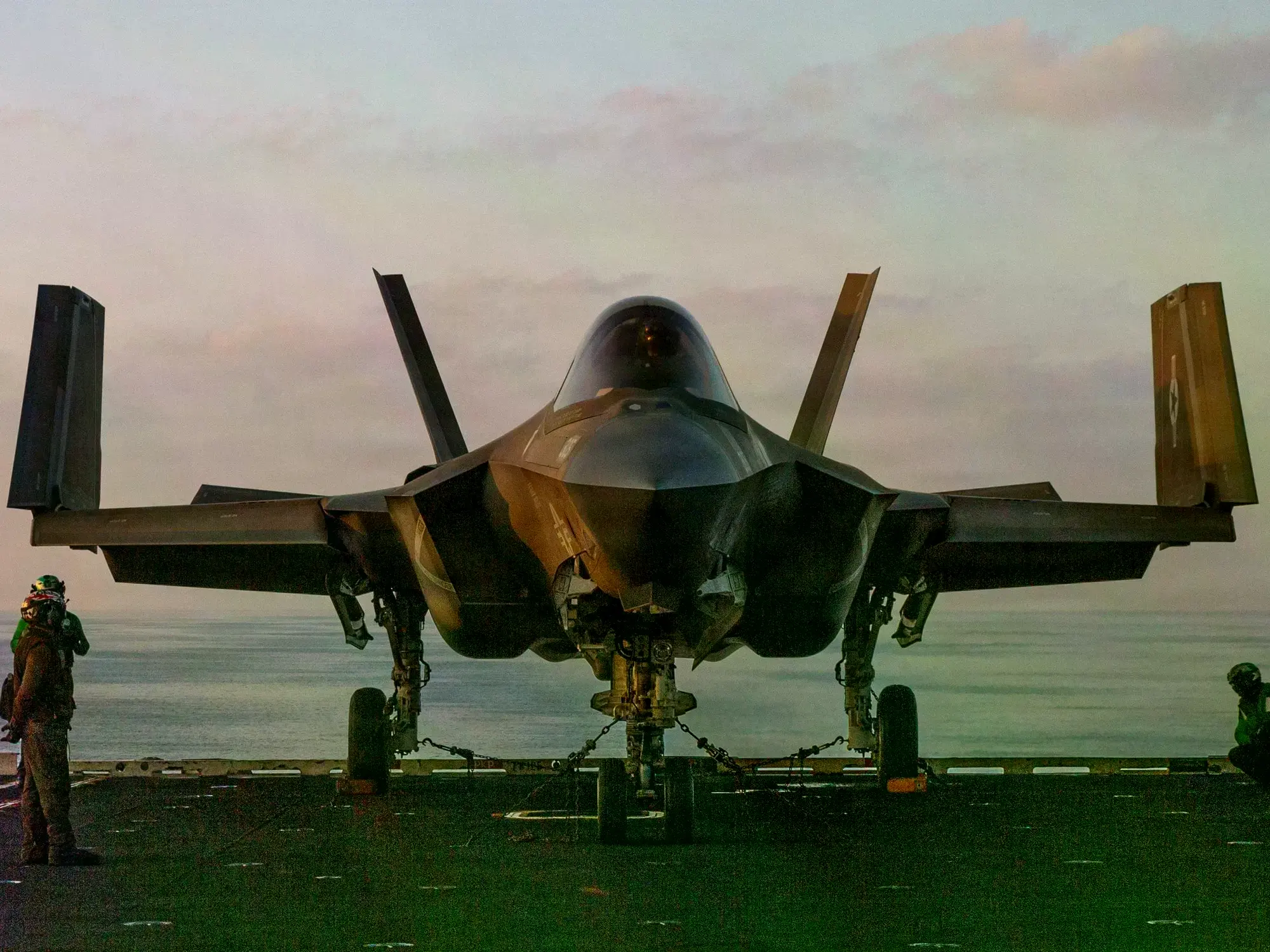Un F-35C Lightning II en la cubierta del portaaviones USS Abraham Lincoln.