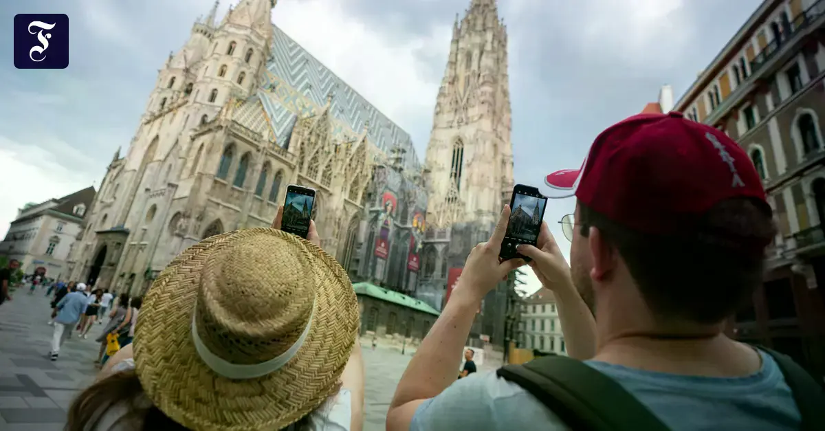 Turistas son hoy en día cada vez más digitales.
