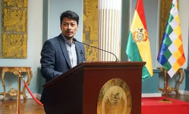 El canciller de Bolivia, Fernando Aramayo.