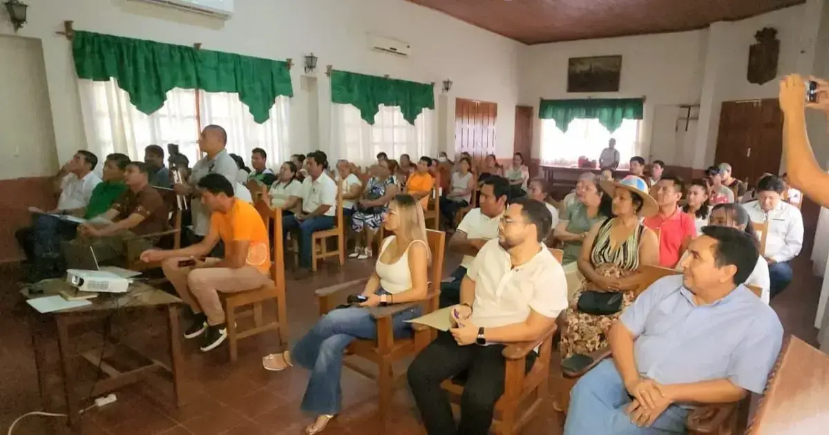 Reunión entre candidatos de San José de Chiquitos