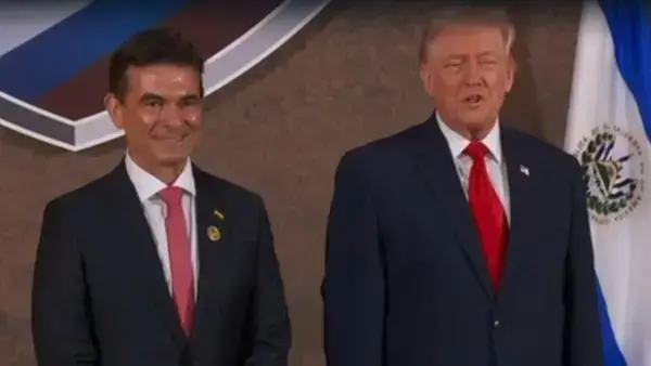 Los presidentes de Bolivia, Rodrigo Paz, y de EE.UU., Donald Trump.