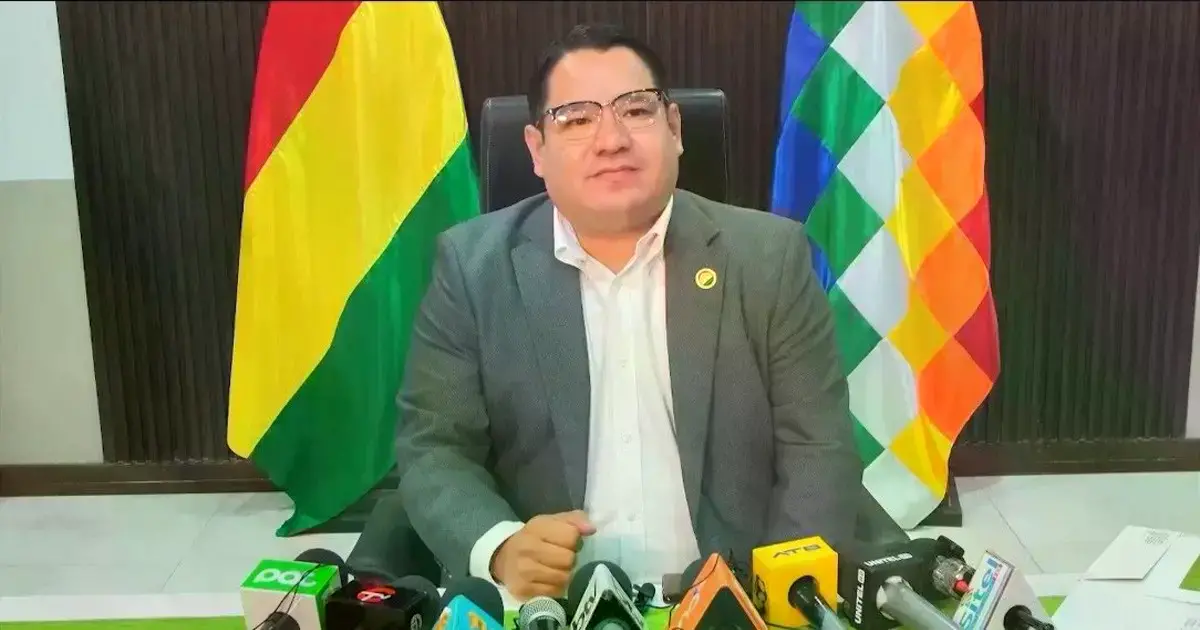 Róger Mariaca, fiscal General del Estado, en conferencia de prensa.