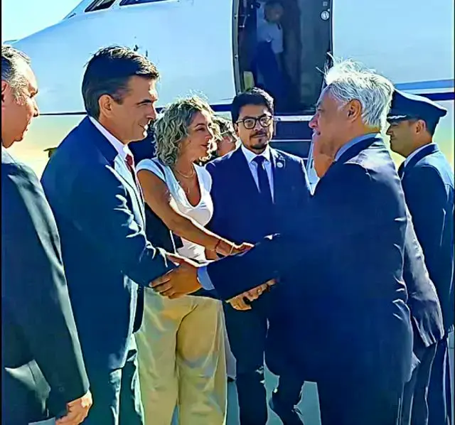 Paz participa del acto de distinción organizado por el alcalde de Macul, Eduardo Espinoza.