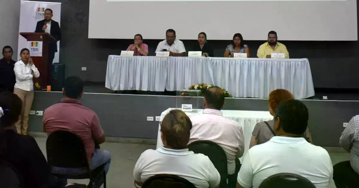 Tribunal Electoral Departamental de Santa Cruz.