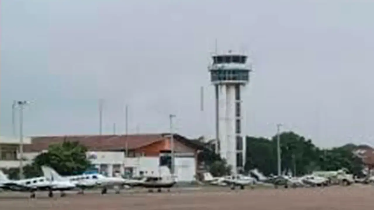 Vista panorámica del aeropuerto El Trompillo.