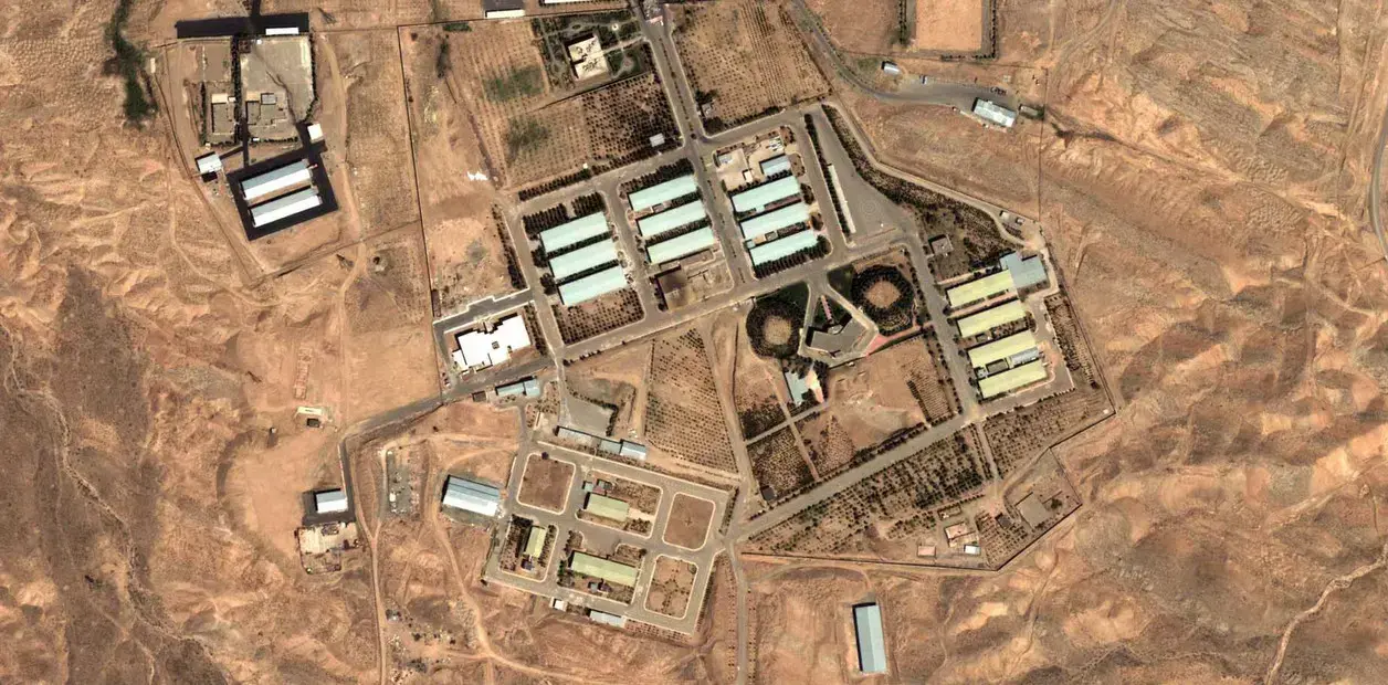 Foto satelital del complejo militar de Parchin, Irán, al sudeste de Teherán.