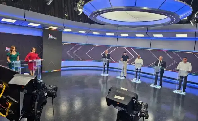 El segundo bloque del debate de candidatos a la Gobernación de Santa Cruz.