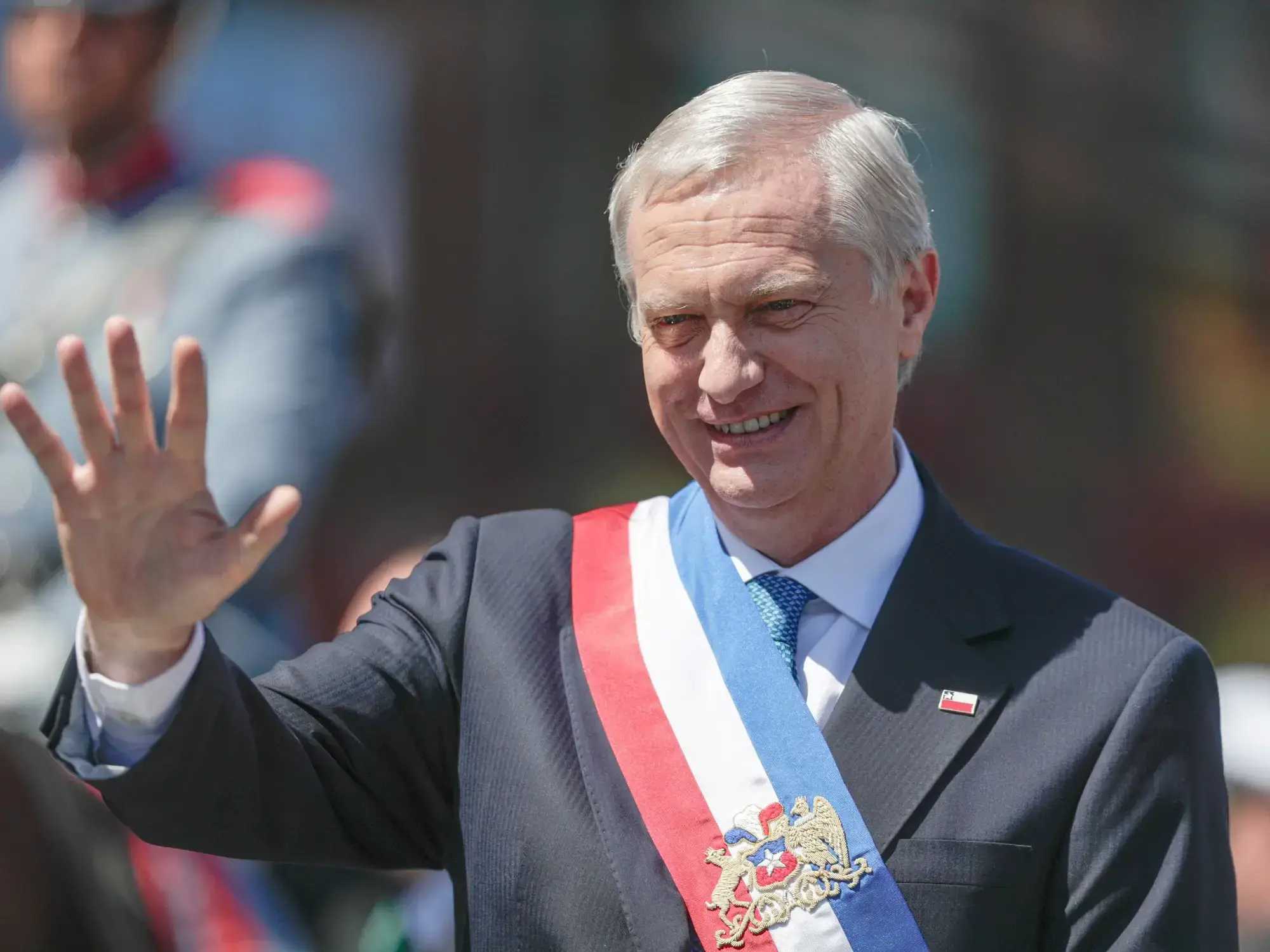 José Antonio Kast llega al Congreso antes de asumir como presidente.