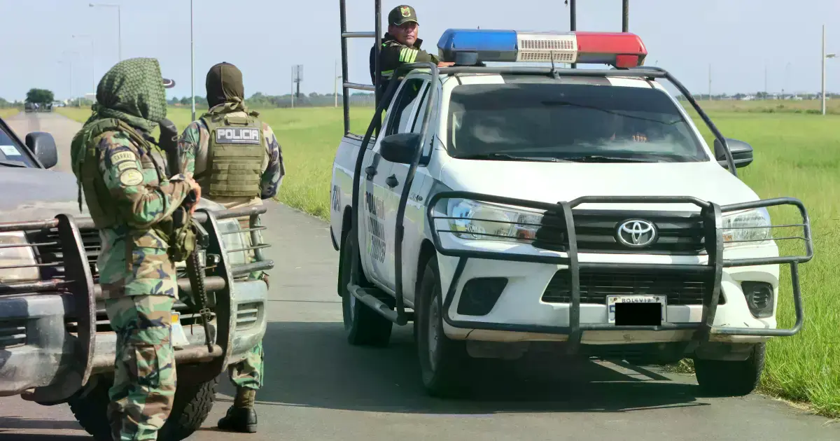 Integrantes de la Policía de Bolivia en un operativo de captura de Marset