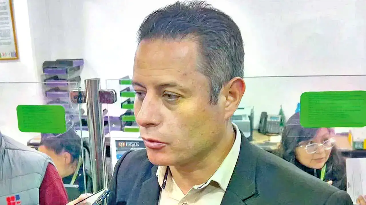 El vicepresidente Edmand Lara en una rueda de prensa.