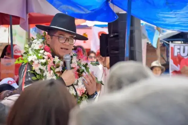 Enrique Leaño, en una de sus últimas actividades proselitistas.