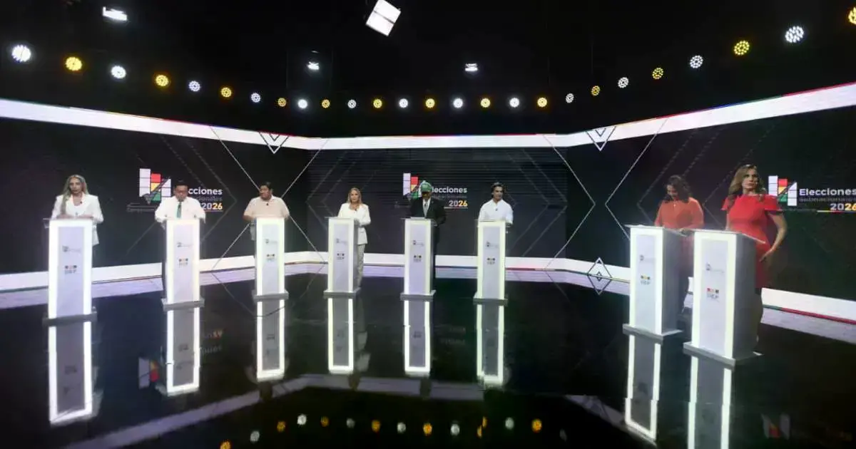 Fotografía del debate de candidatos a la Alcaldía de Santa Cruz.