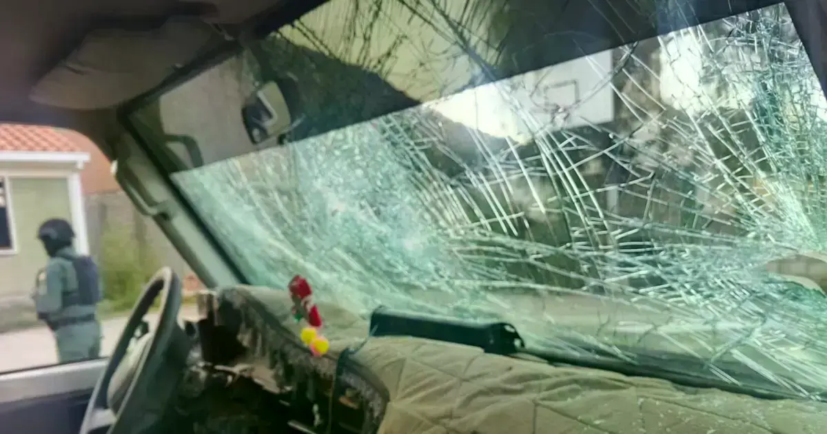 La estación policial quedó con daños.