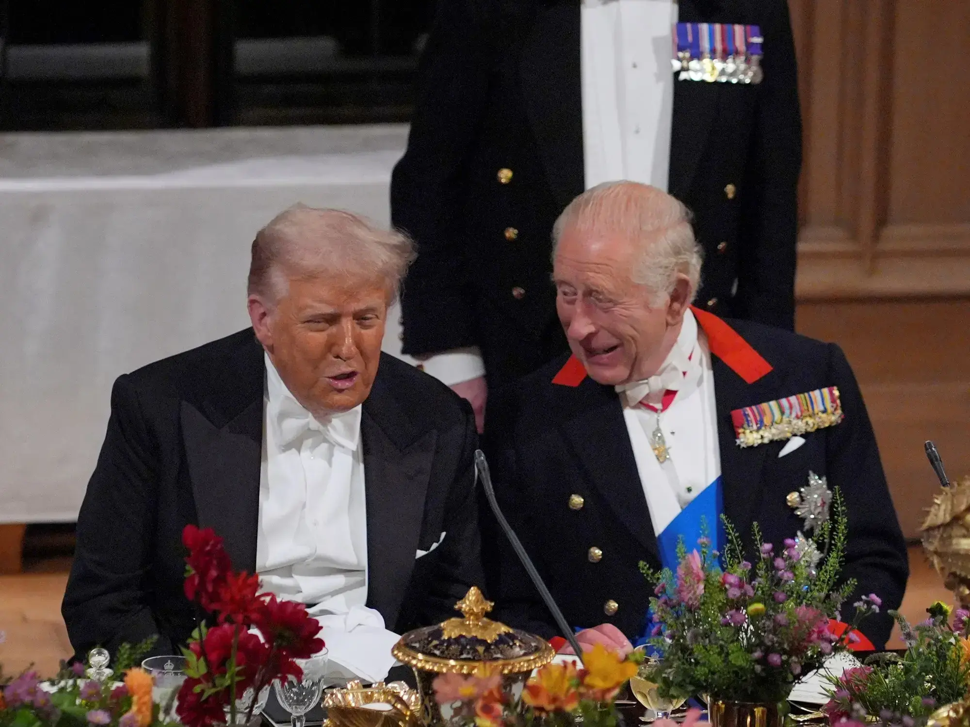 Donald Trump durante un banquete de Estado en Windsor.