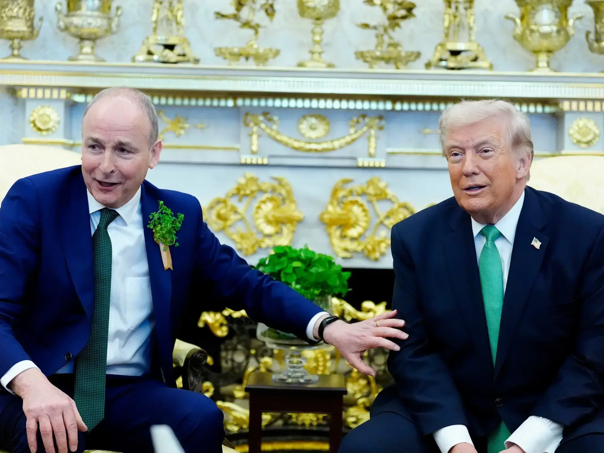Donald Trump y el primer ministro de Irlanda, Micheál Martin, en el Salón Oval.