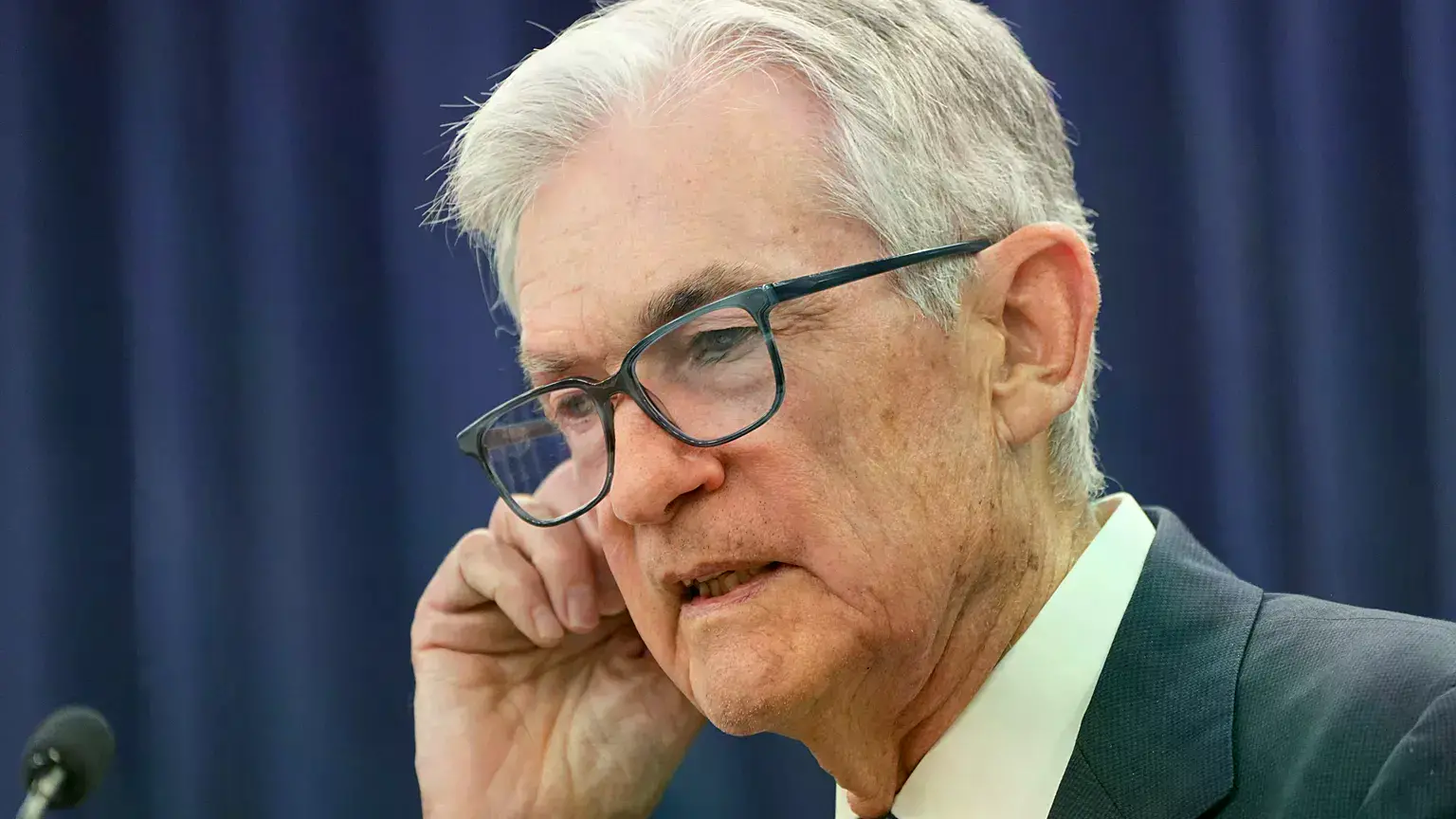 El presidente de la Reserva Federal, Jerome Powell, habla en una rueda de prensa.