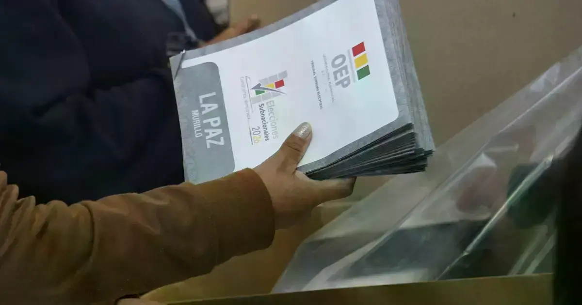 Material electoral siendo enviado a los recintos electorales.