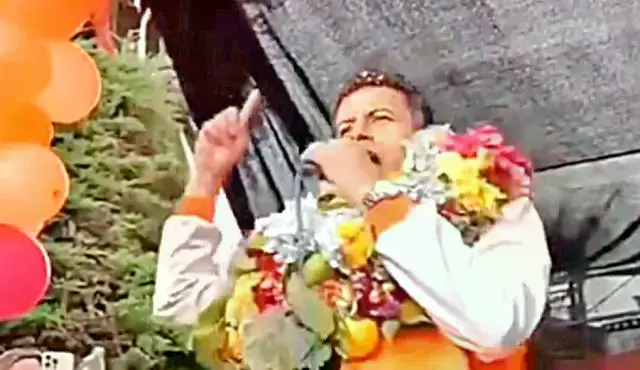 El vicepresidente Edmand Lara durante un acto de campaña en Sorata.