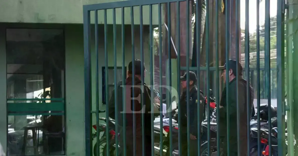 La Policía reforzó la seguridad en el Comando, tras la captura de los siete extranjeros.