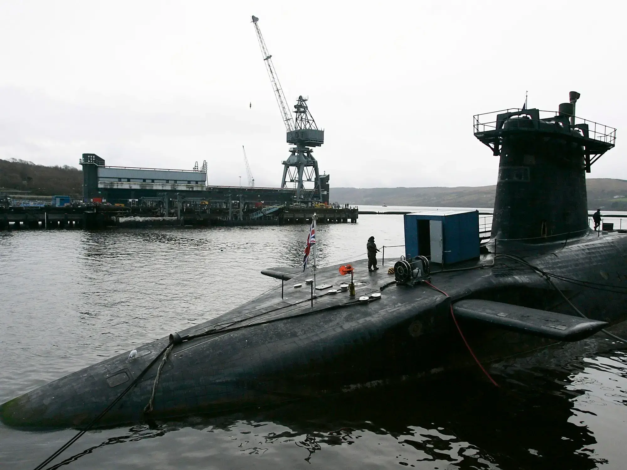 El submarino británico HMS Vanguard, en la base de Faslane, en Escocia.