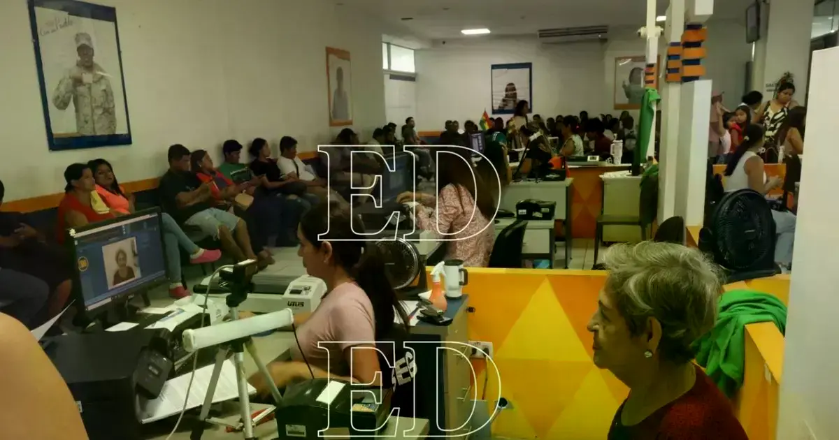 Filas en Segip para actualizar el documento de identidad
