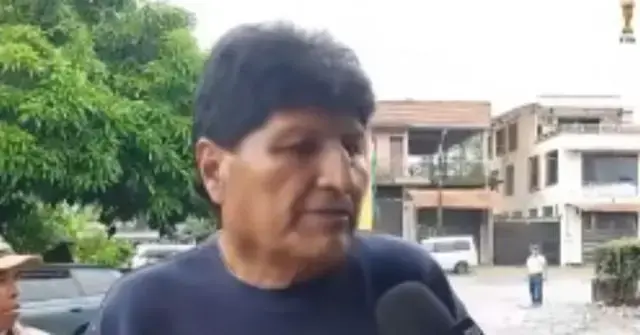 Evo Morales en contacto con la prensa.