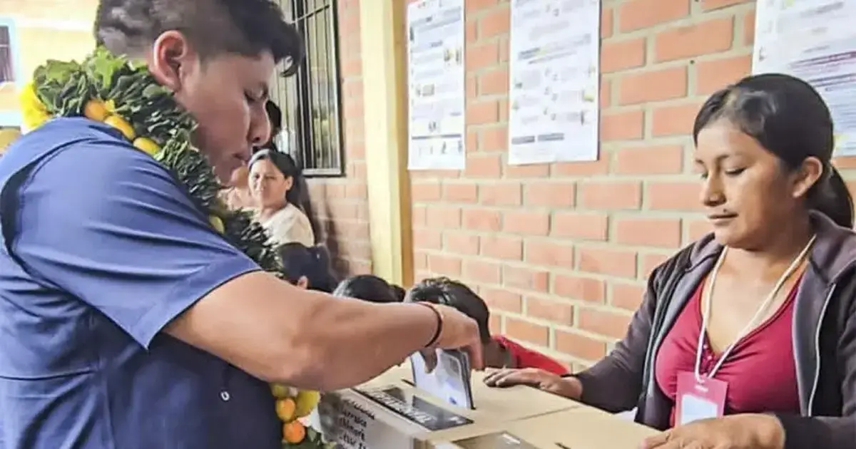 Leonardo Loza, candidato a la Gobernación de Cochabamba.