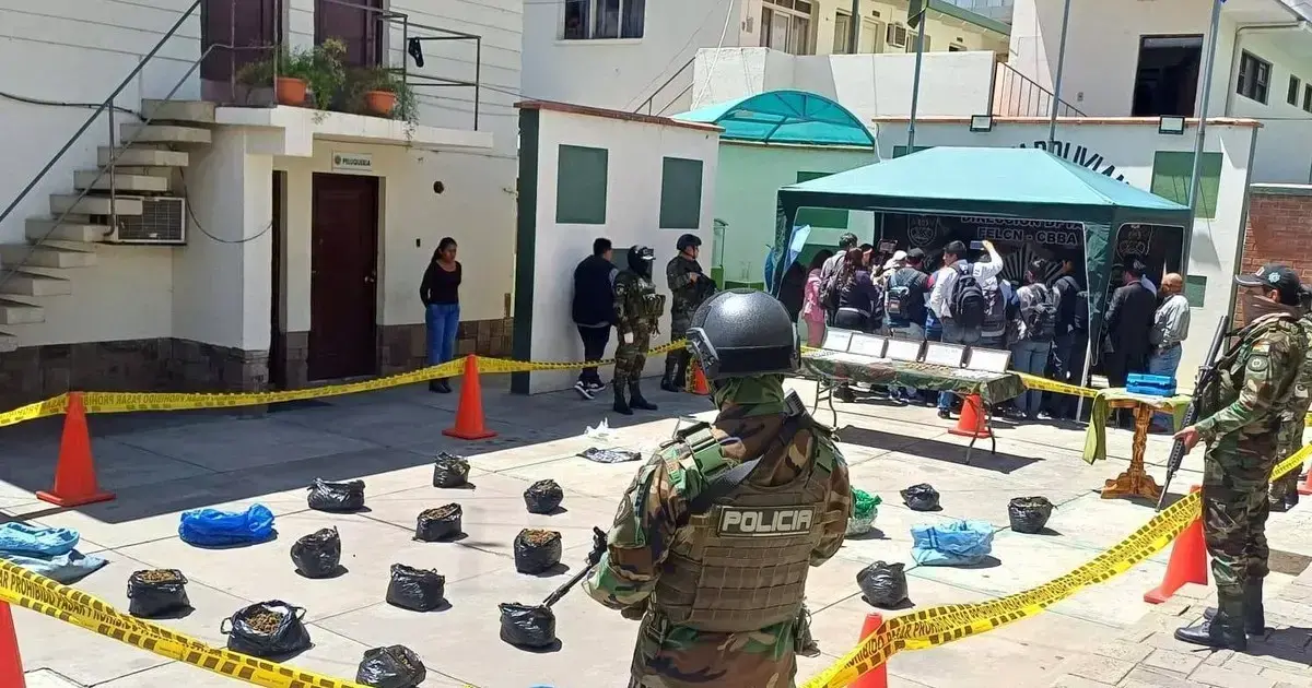 Las sustancias dieron positivo para droga.