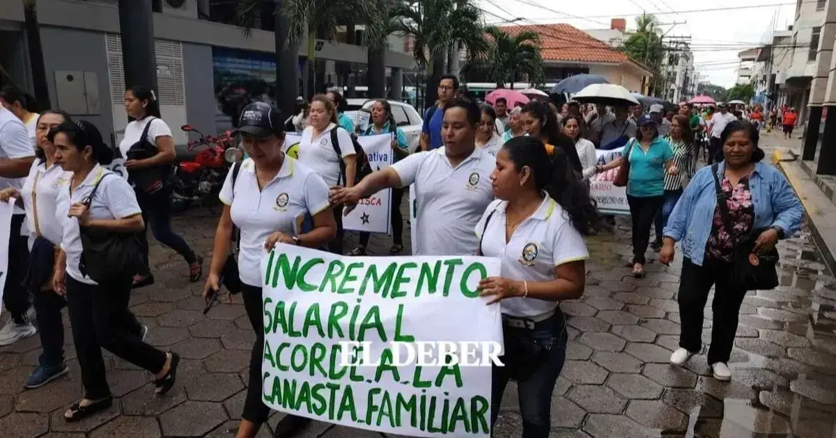 Los maestros urbanos cruceños nuevamente saldrán a las calles