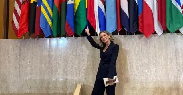 María Elena Urquidi, Primera Dama de Bolivia.