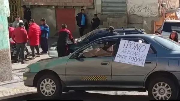 Paro de transporte en La Paz.