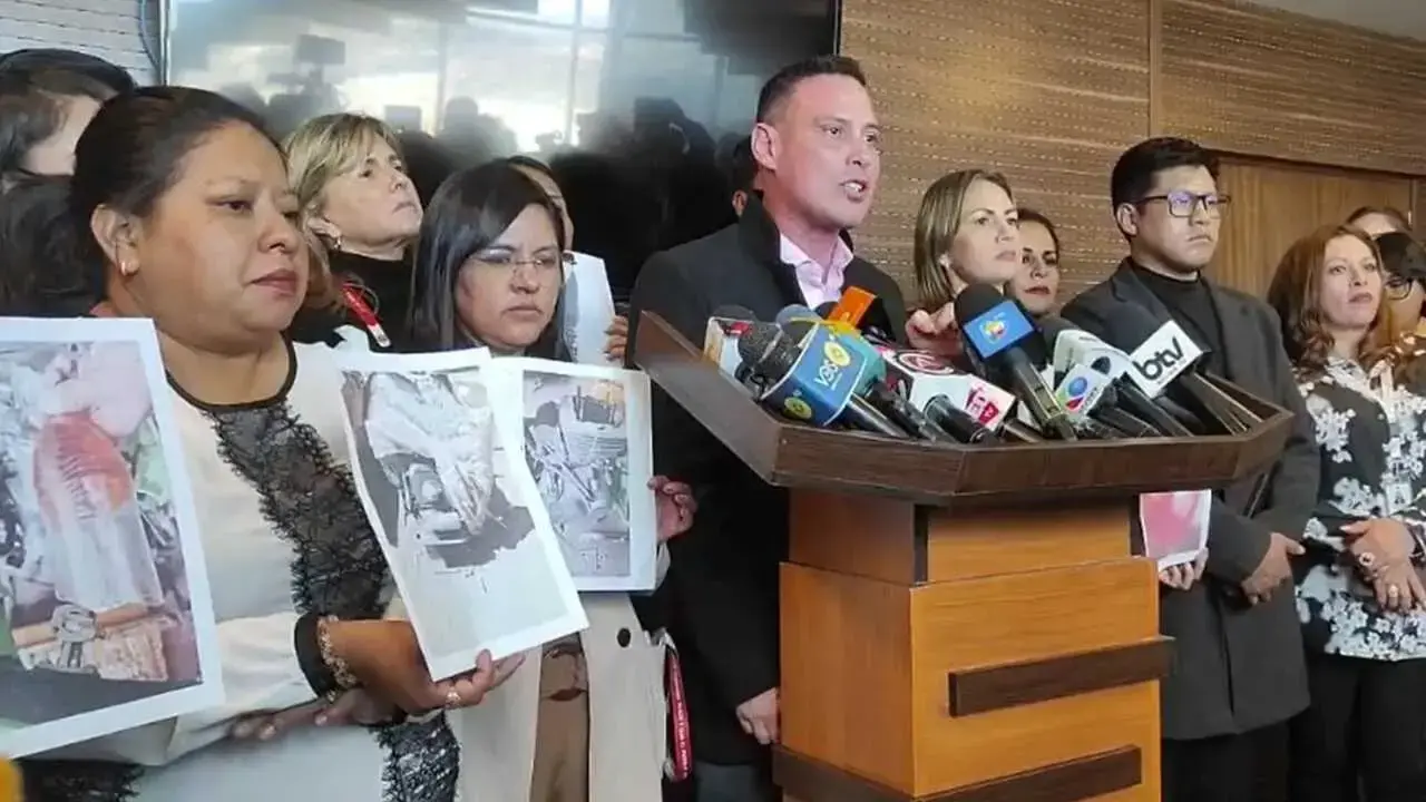 El jefe de bancada Libre en Diputados, Rafael López.