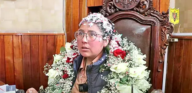 La alcaldesa interina de Potosí, Alejandra Sivila, tras su elección.