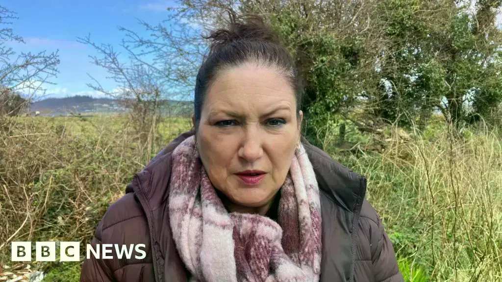 Áine Flanagan, pareja de Robert Garwe y madre de Shauna Flanagan-Garwe, víctimas de la explosión.